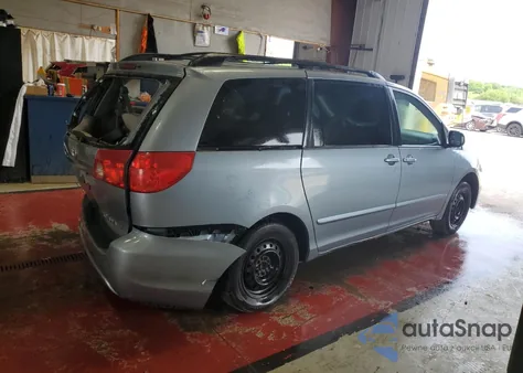 2010 Toyota Sienna Ce from USA, damaged, VIN 5TDKK4CC8AS295122